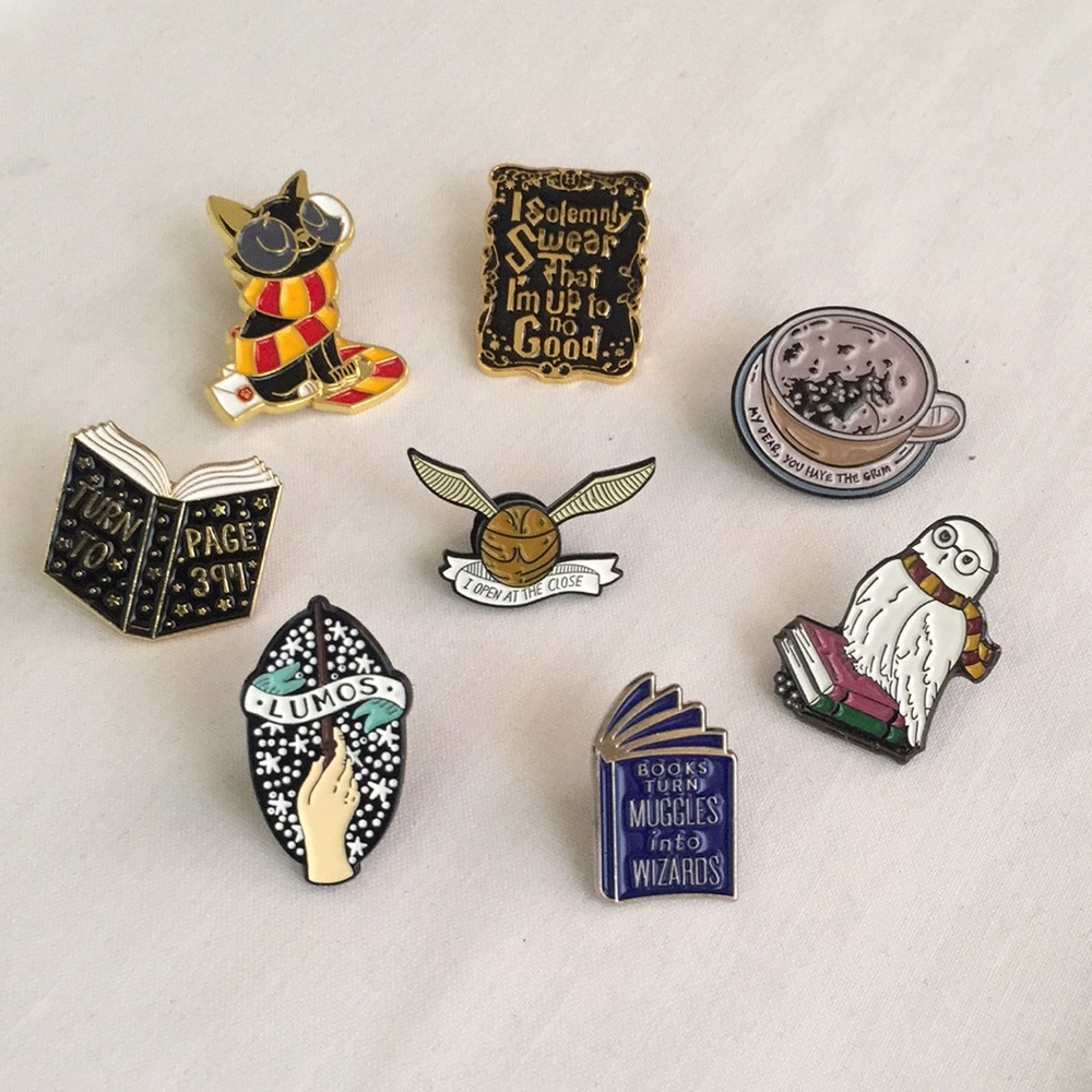 🍏50% OFF/3+...Harry Potter Pins - Series 1